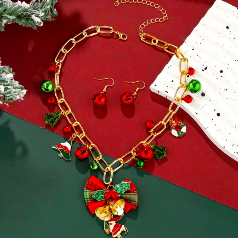 Festive Gold Plated Red and Green  Christmas Charm Necklace and Earring Set - Picture 2 of 4